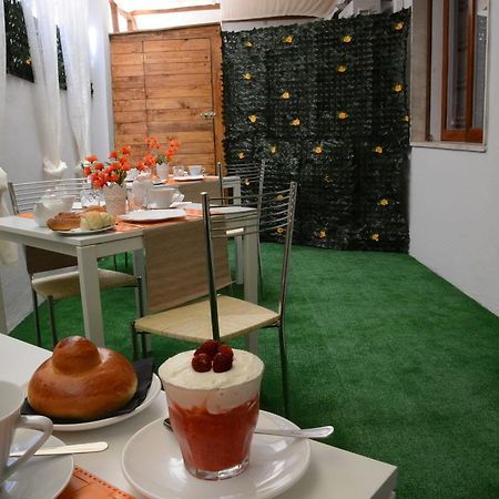 B&B Crystal Мессіна Екстер'єр фото