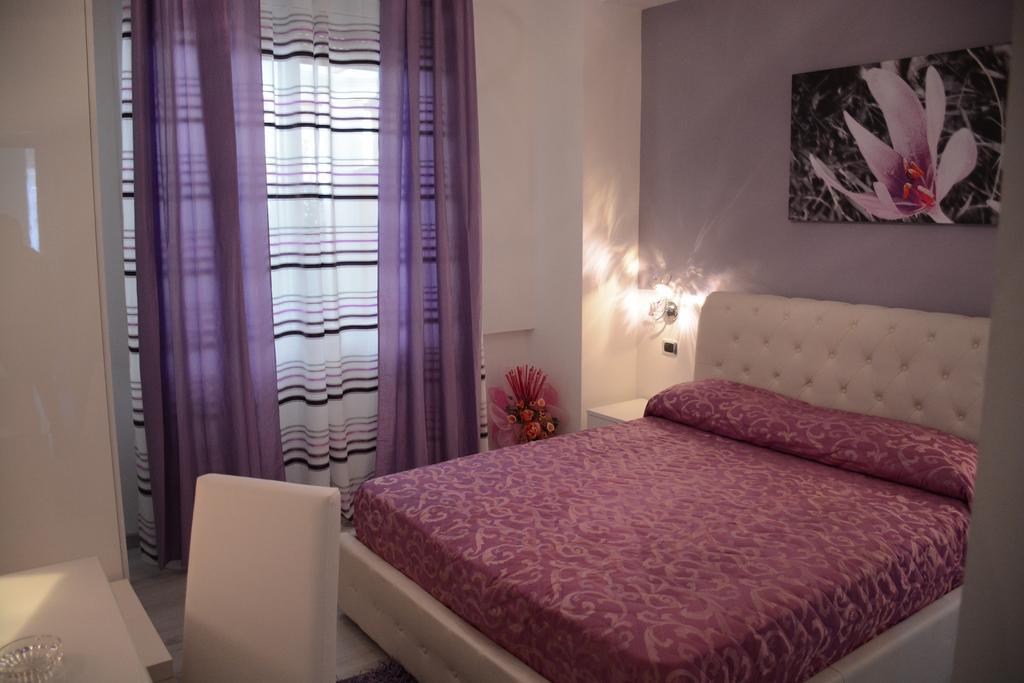 B&B Crystal Мессіна Екстер'єр фото